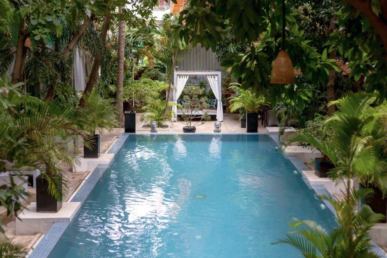 Blue Lime Phnom Penh Hotel Exterior foto
